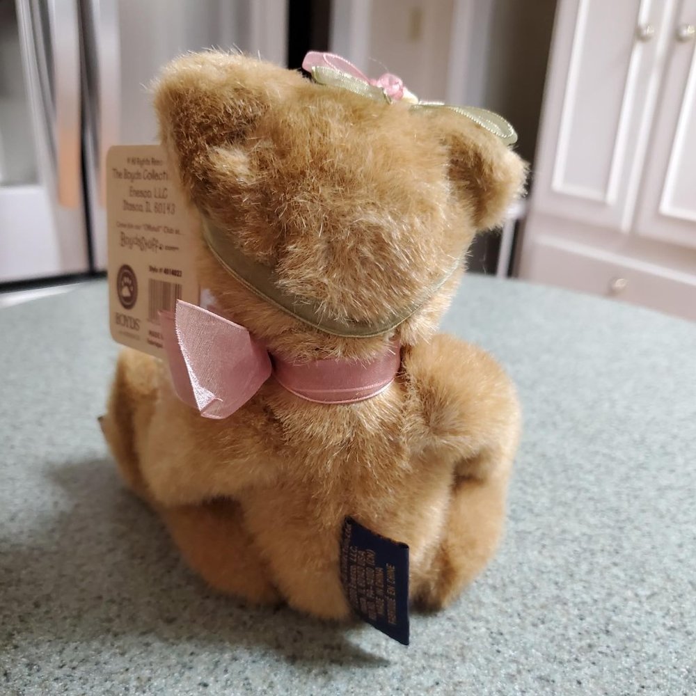 Mother's Day - Boyd's Bear Mom Heart Pillow - Picture 2 of 7